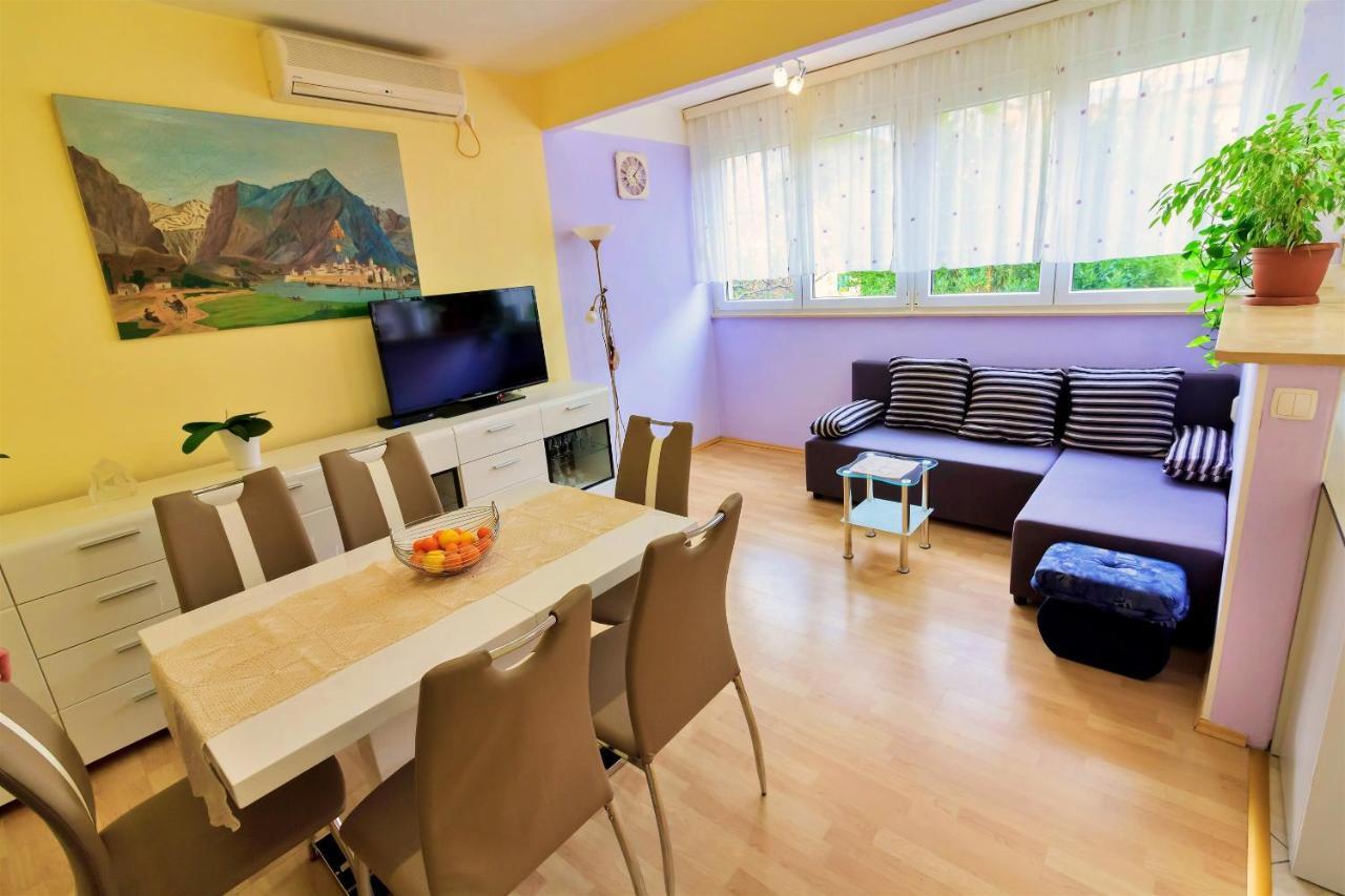 Apartment Anita Omiš Extérieur photo